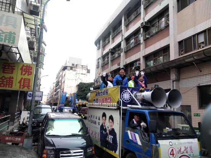 台中立委選舉／沈智慧掃街拜票　呼籲出來投票
