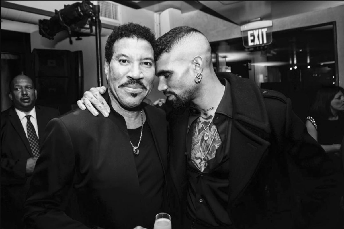 ▲美國歌手萊諾李奇兒子（右）闖禍被捕。（圖／IG）