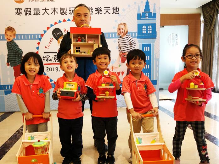 ▲「探索英倫世界」主題館，打造全國最大的兒童木製玩具遊戲場。（圖／記者陳美嘉攝）