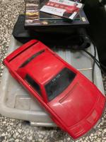 ▲紅色跑車迴片機是以前看錄影帶必備物品。(圖 / 翻攝自爆廢公社)