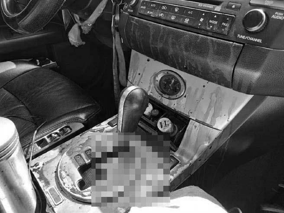 ▲高市驚傳在國道上殺妻，車上滿是血跡。（圖／記者郭凱杰翻攝,2019.01.28）