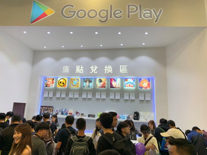 ▲Google Play 在本次台北國際電玩展的攤位規劃中，融合了豐富的電競元素，希望帶給台灣使用者符合最新潮流、第一手的遊戲體驗。（圖／記者劉士成攝 2019.01.25）
