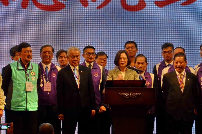 新北小英之友會歲末年終聯誼　蔡英文：大家繼續當她後盾
