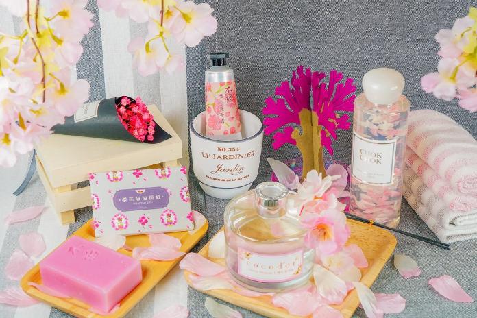 ▲萊爾富以「賞味櫻花祭」為新春拉開序幕，即日起推出獨家櫻花限量集點商品，共有6款商品。（圖／萊爾富提供）
