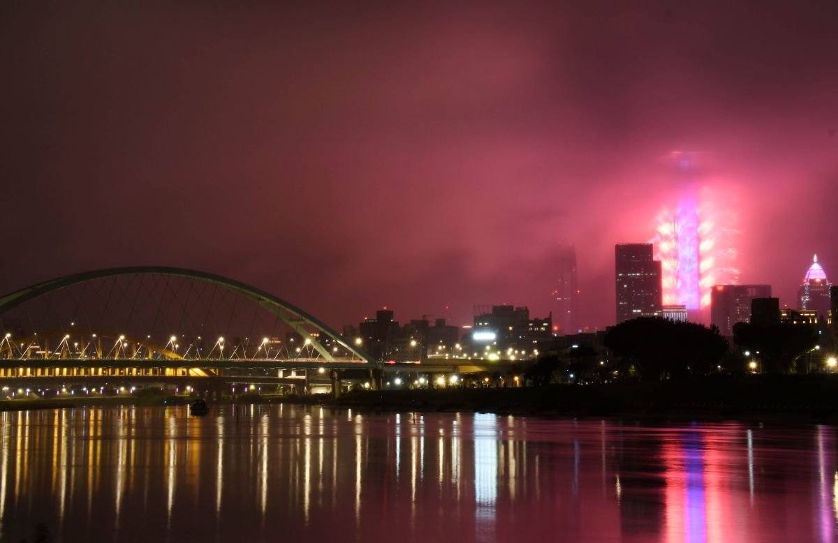 ▲針對跨年等大型活動是否因為疫情取消，對此指揮官陳時中作出回應。（圖／資料畫面）