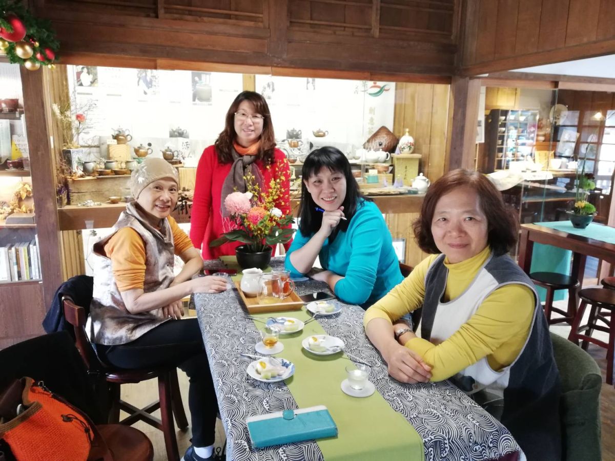 ▲左起顧德莎、邱嘉琪，右為賴品真。（圖／顧德莎提供）