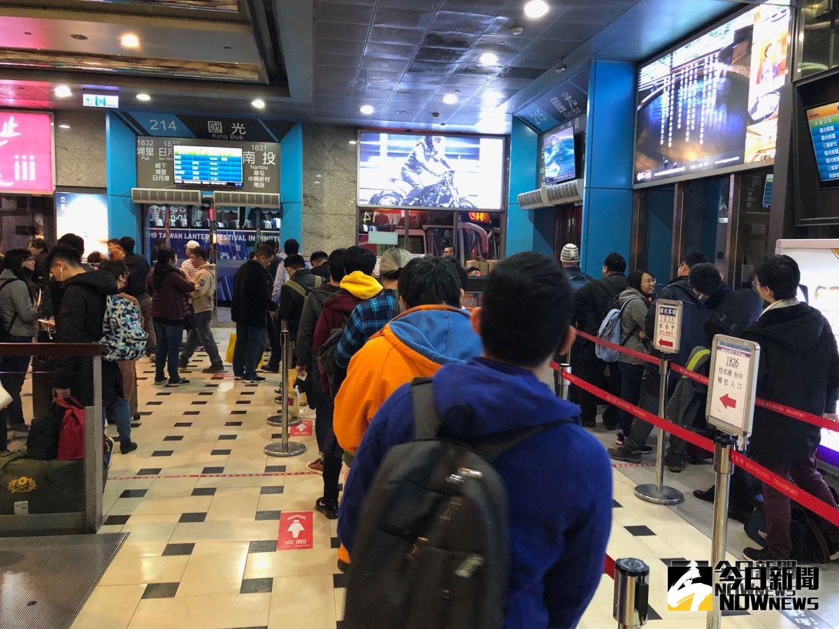 ▲一名女網友在台北轉運站遇到阿伯向她「要車票」，沒想到後續發展讓大家都傻眼。（示意圖／記者陳致宇攝, 2019.02.01）