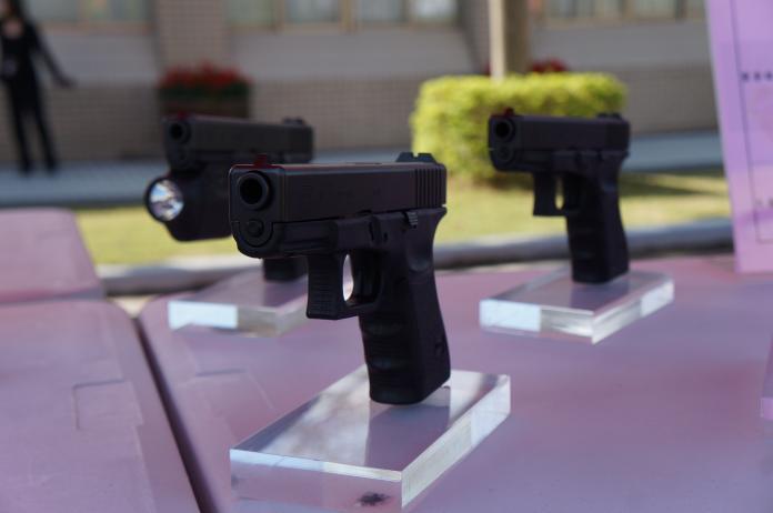 ▲國家安全局特勤中心人員使用的克拉克19（Glock 19）手槍。（圖／記者呂炯昌攝）