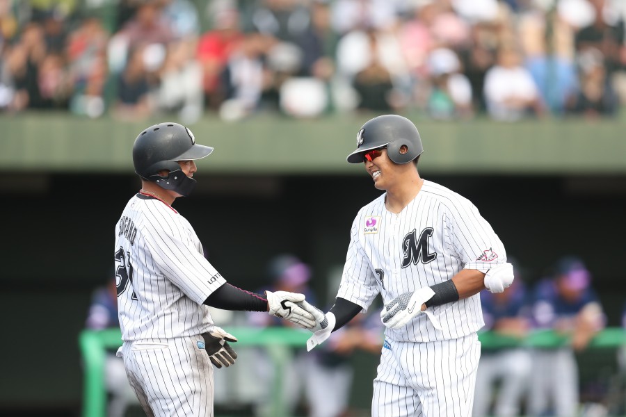 羅德隊菅野剛士與中村獎吾（圖／千葉羅德海洋隊提供）