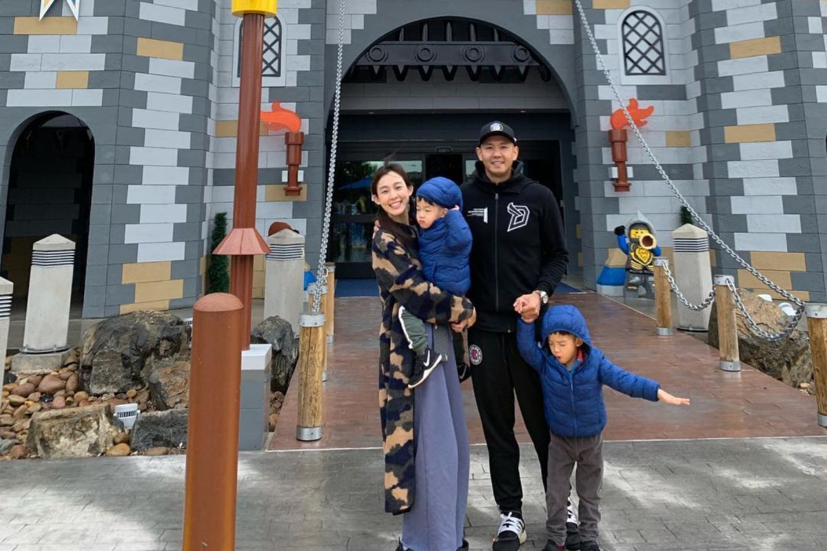 ▲黑人與范范在美國遇上華航罷工。（圖／翻攝臉書）