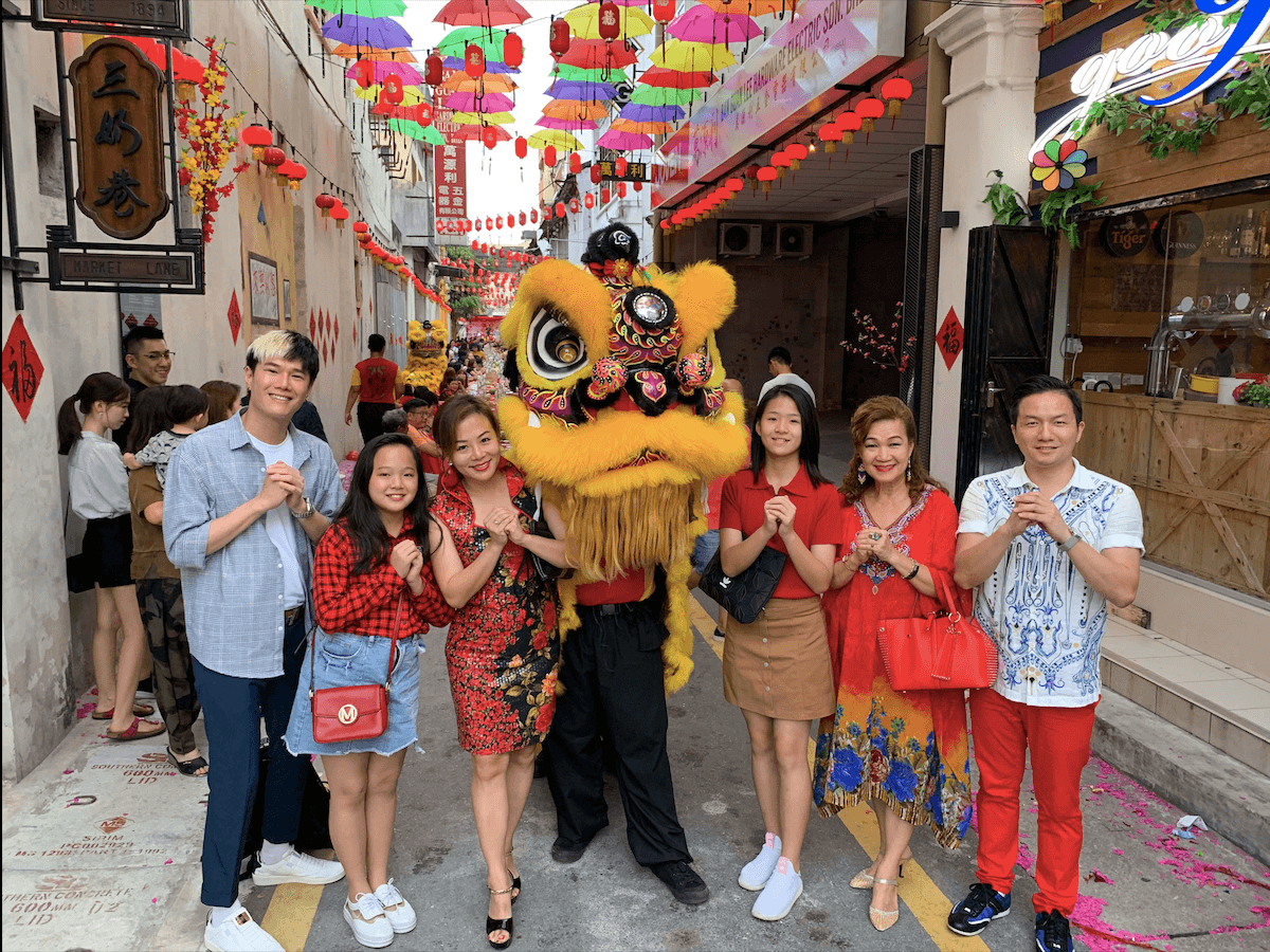 ▲張與辰回到大馬舉辦發片記者會，也與家人、親友一起過年。（圖／種子音樂提供, 2019.02.12）
