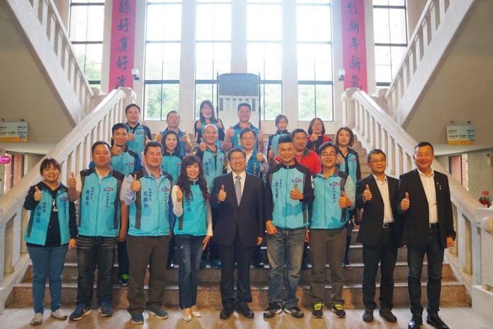 竹縣青年志工服務協會拜訪　楊文科：助年輕人成家立業
