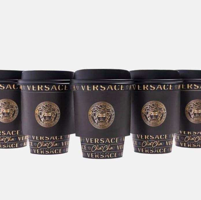 Versace聯名企劃再發力 推最奢華的抹茶飲品
