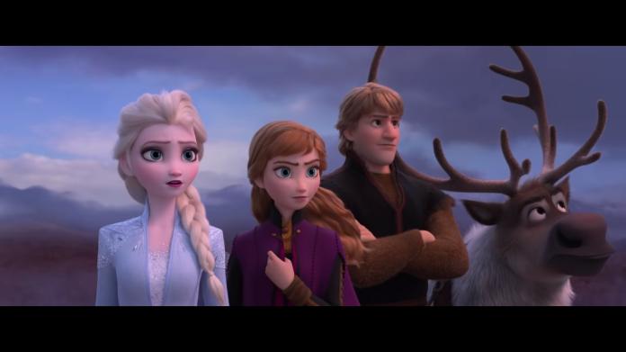 《冰雪奇緣2》從童話變戰鬥動畫？網瘋傳艾莎交女友了
