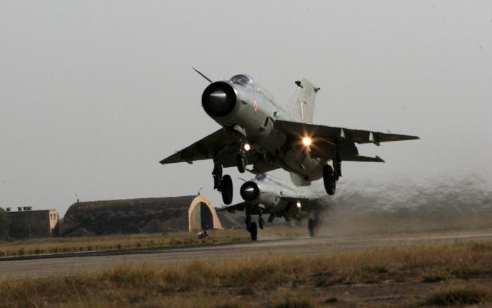 ▲印度空軍墜毀數量最多的是1960年代服役的MiG-21戰機，超過一半墜毀，被戲稱為「寡婦製造機」。（圖／印度空軍）