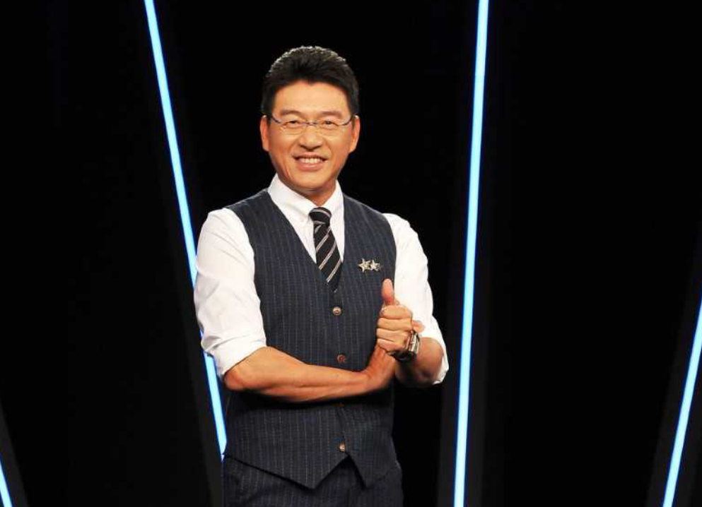 ▲謝震武主持益智節目。（圖／台視提供）