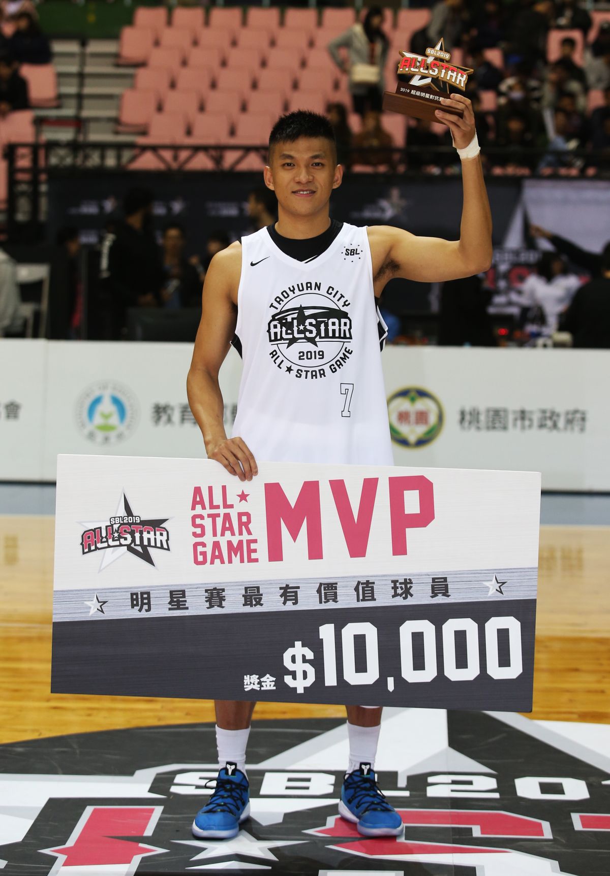 ▲第16季SBL超級明星對抗賽，白武士于煥亞榮獲單場MVP。（圖／籃協提供）