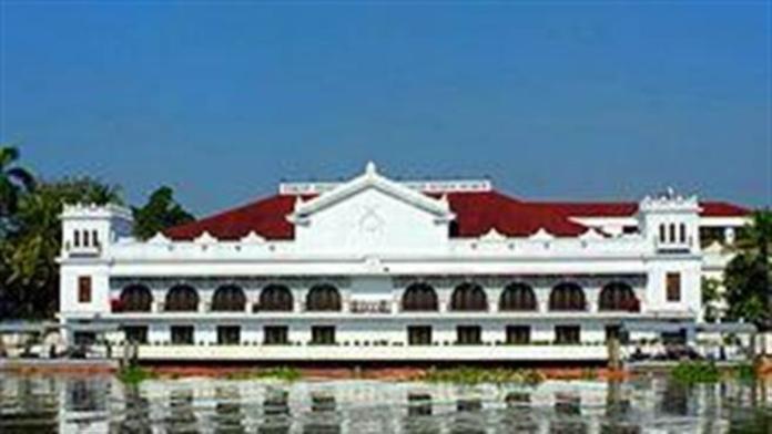 據傳菲律賓總統府馬拉坎南宮是猛鬼屋。（圖／翻攝網路）