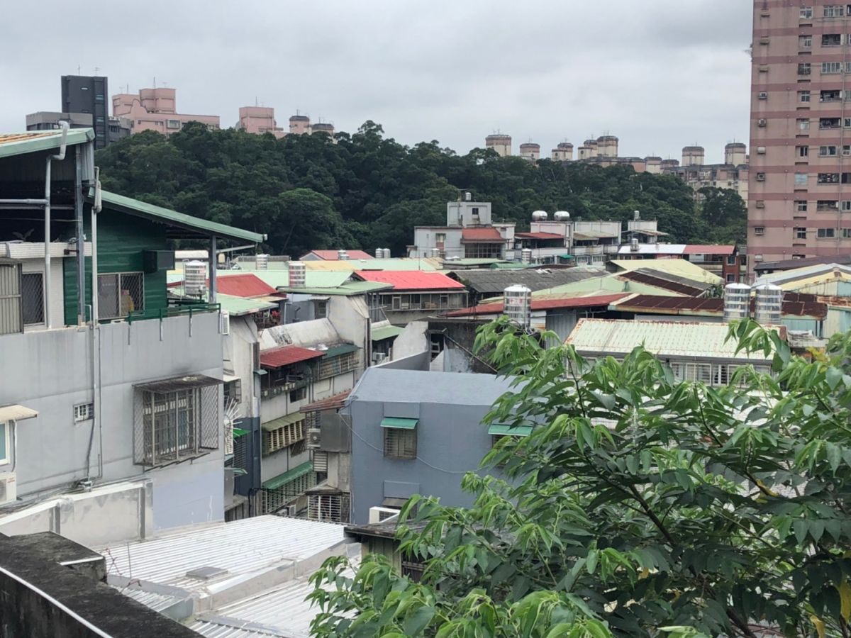 ▲台北市文山區福興路公寓總價低，單價不到4字頭，吸引首購族或小家庭置產。(圖/信義房屋提供)