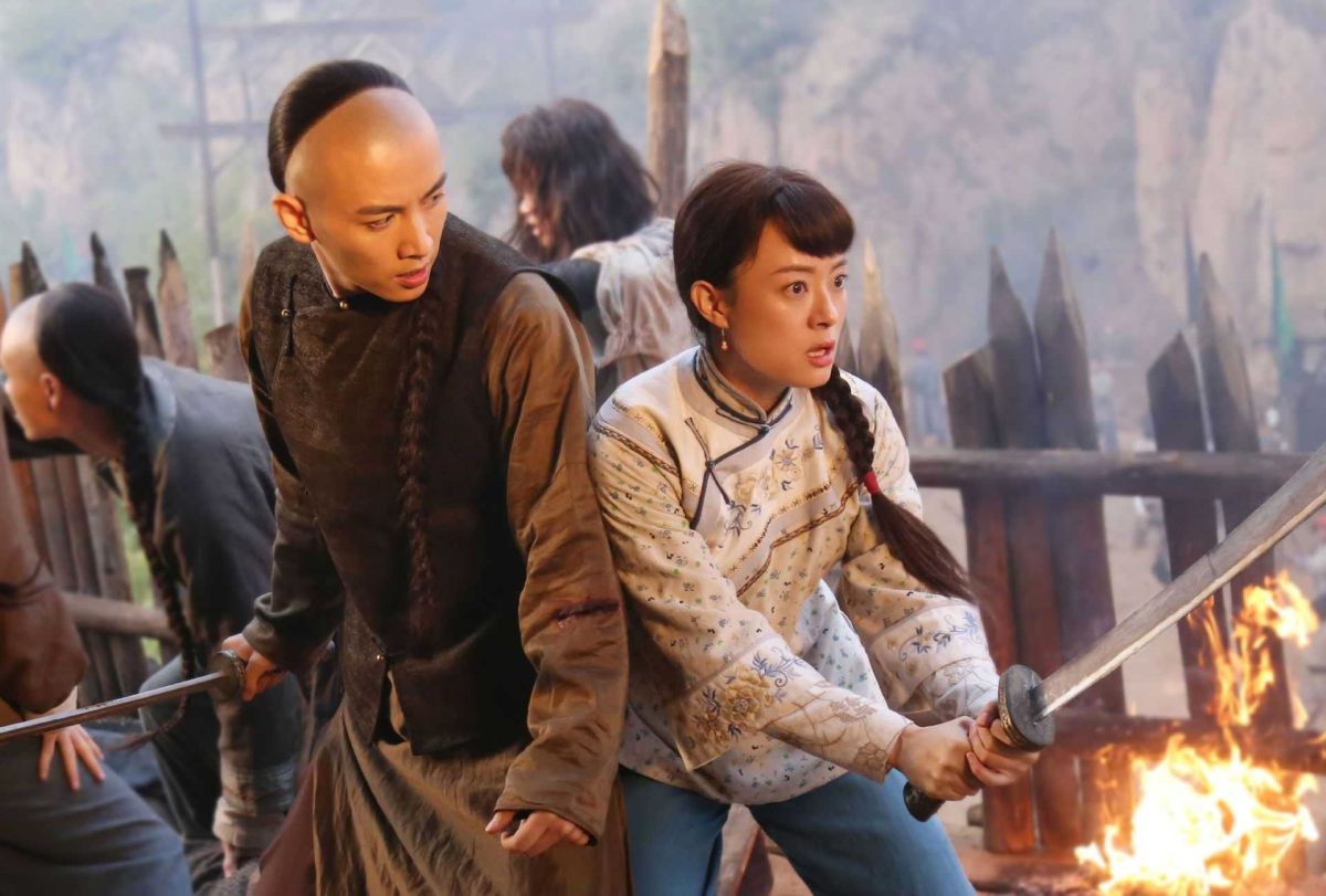 ▲陳曉、孫儷演出《那年花開月正圓》。（圖／中天提供）