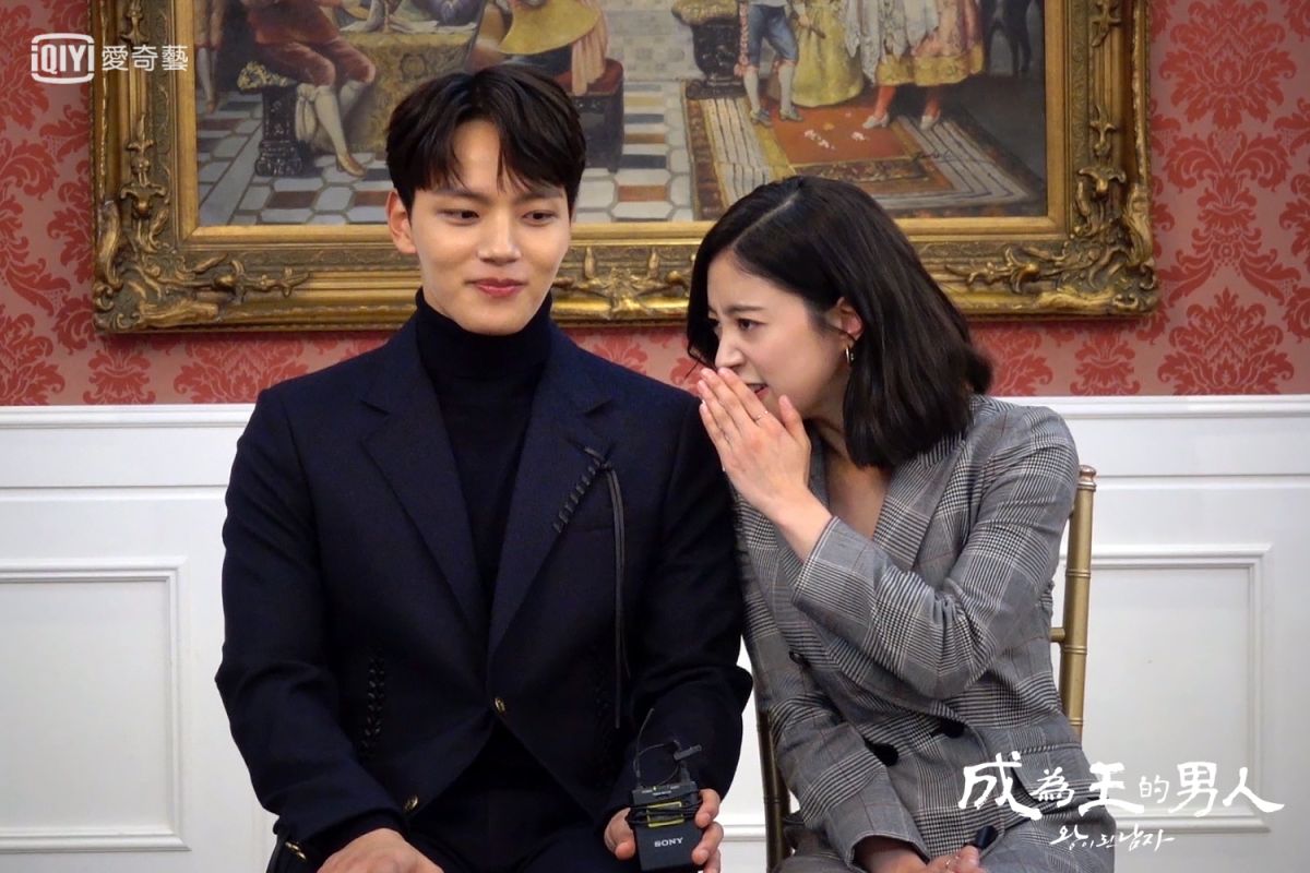 ▲李世榮（右）讚呂珍九憔悴的樣子好迷人。（圖／愛奇藝台灣站）