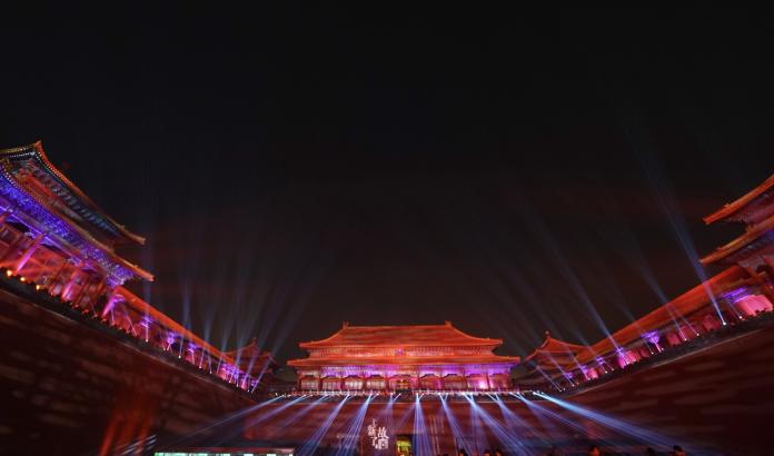 ▲「紫禁城上元之夜」文化活動，是北京故宮博物院建院94年來第一次在夜間免費對大眾開放。 （圖 / 翻攝自香港01）