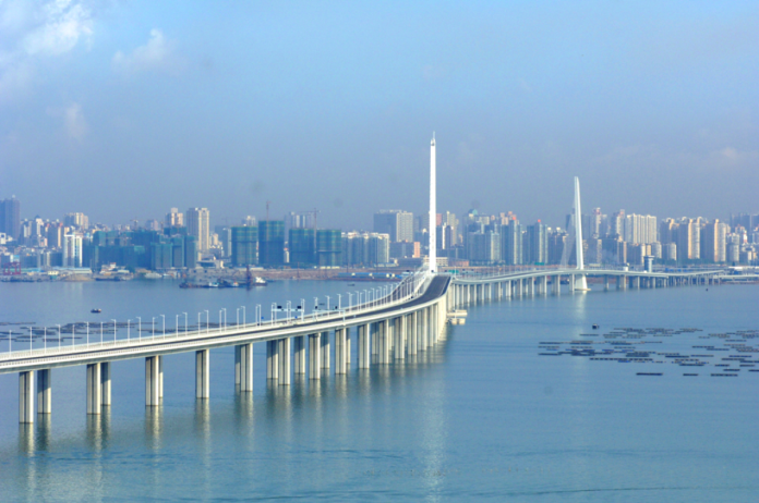 香港「深圳灣公路大橋」傳有安全疑慮。（圖／翻攝網路）