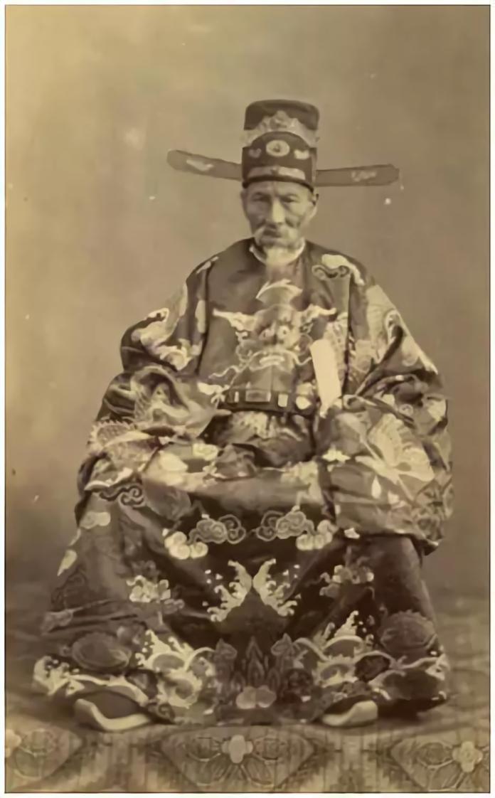 ▲出身明鄉人的潘清簡，1863年代表越南出使法蘭西帝國。 （圖 / 翻攝自網路）
