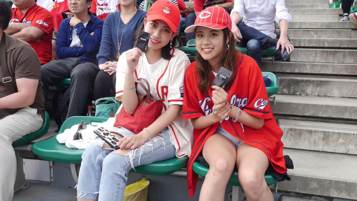 笠原仁菜、杏葉姐妹是超級廣島迷。（圖／吳政紘攝）