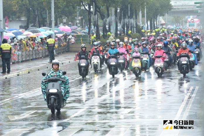 ▲網友討論電動機車在路上騎乘時，太過安靜的問題。（示意圖／NOWnews資料照片）