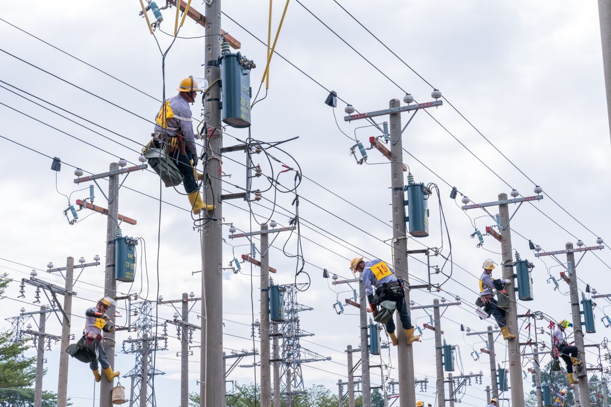 ▲台電招考新進人員，將於今年8月25日舉行4場筆試，預計招考約700名僱用人員。（圖／台電提供）