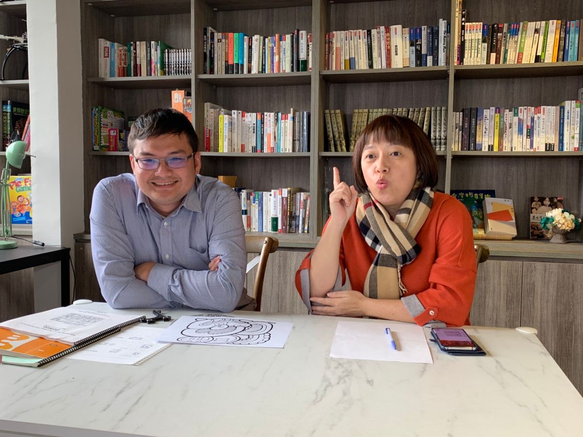 NOWnews今日新聞最新直播節目「小玉巷仔內」，27日邀請的強棒來賓，是全台唯一懂馬雅語的「馬雅人」蔡佾霖。（圖/NOWnews）