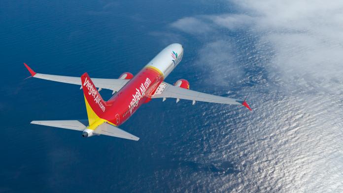 ▲波音與越捷航空宣布，再增加 100 架 737 MAX 飛機訂單。（圖／波音）