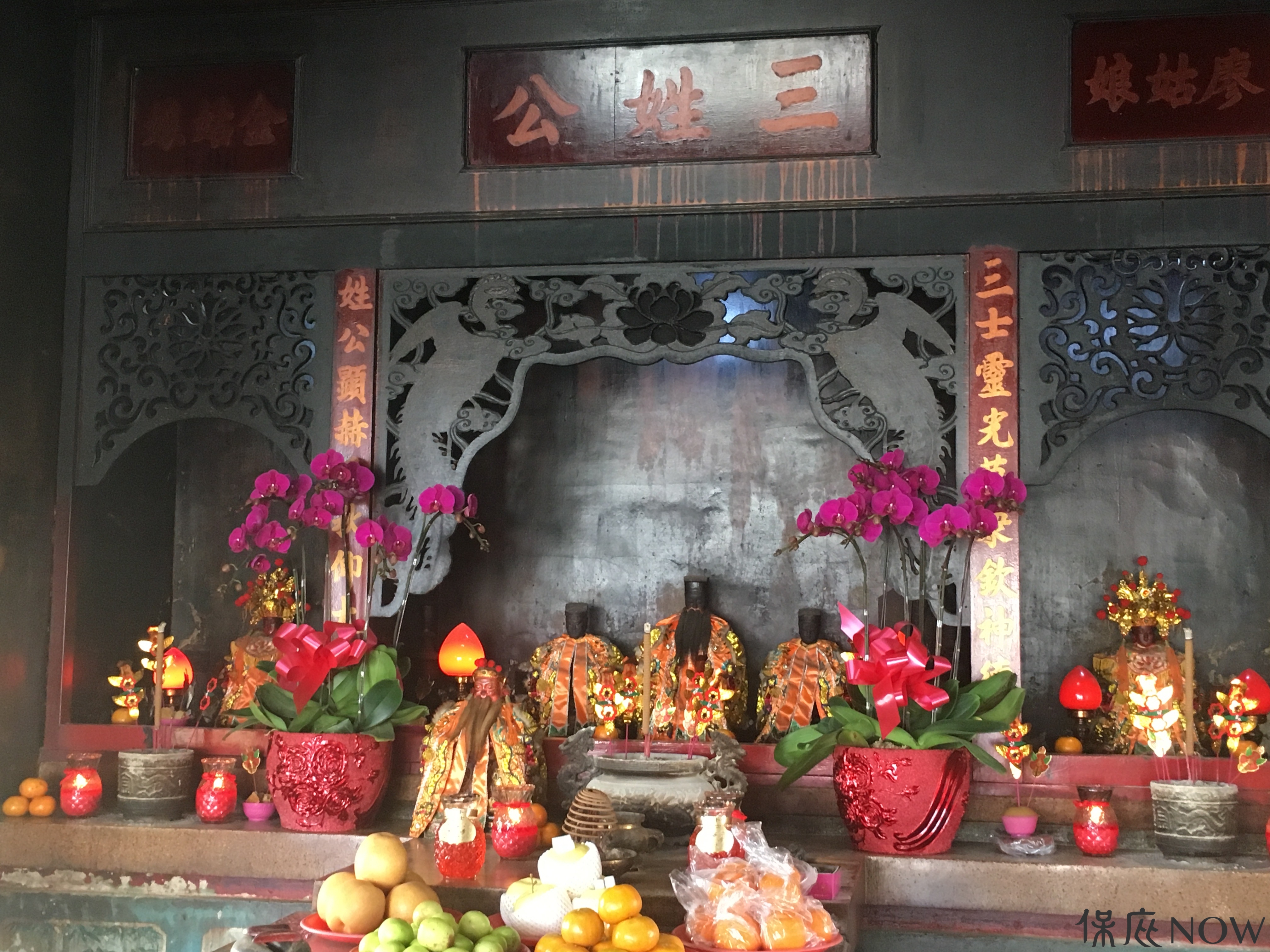 虎尾三姓公廟祭祀三位二二八事件的罹難者。（圖／記者黃彥昇攝）