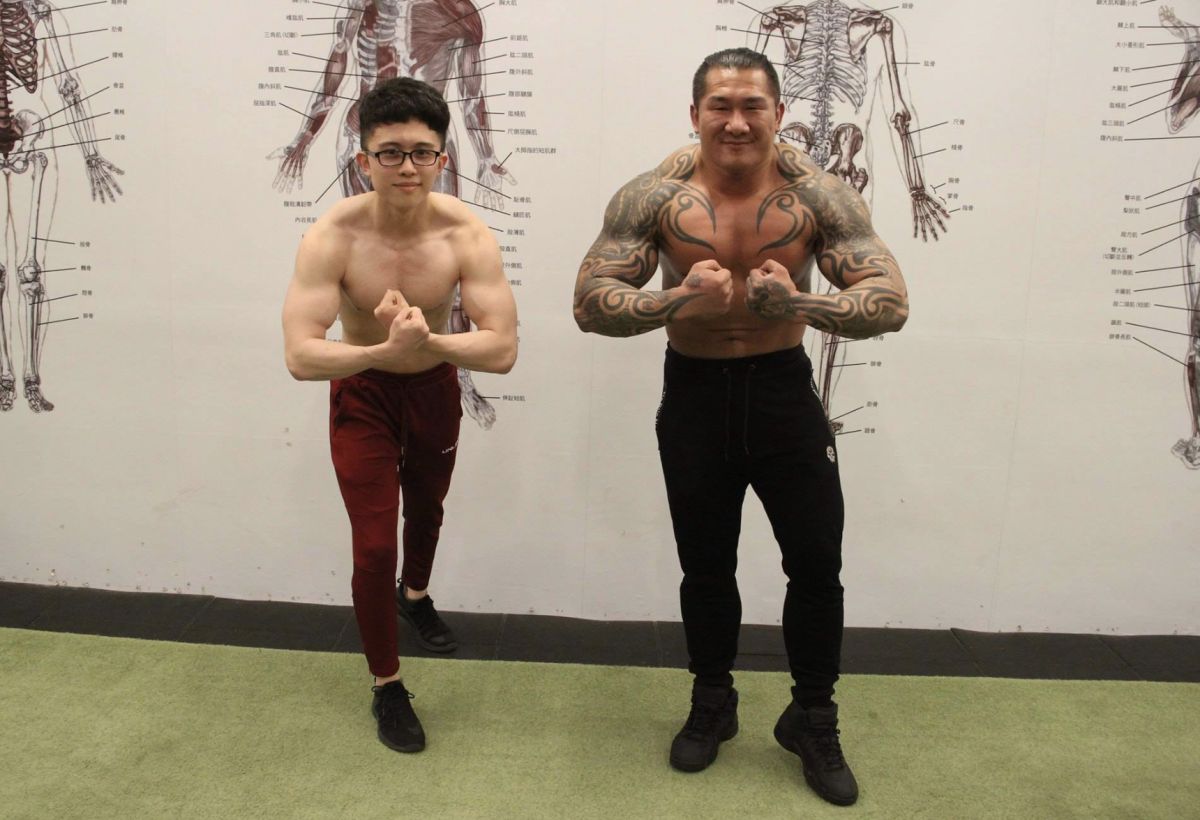 ▲決鬥片曝光！孫安佐單挑館長，「眼腫嘴破」慘被打爆。（圖／翻攝自飆捍臉書）