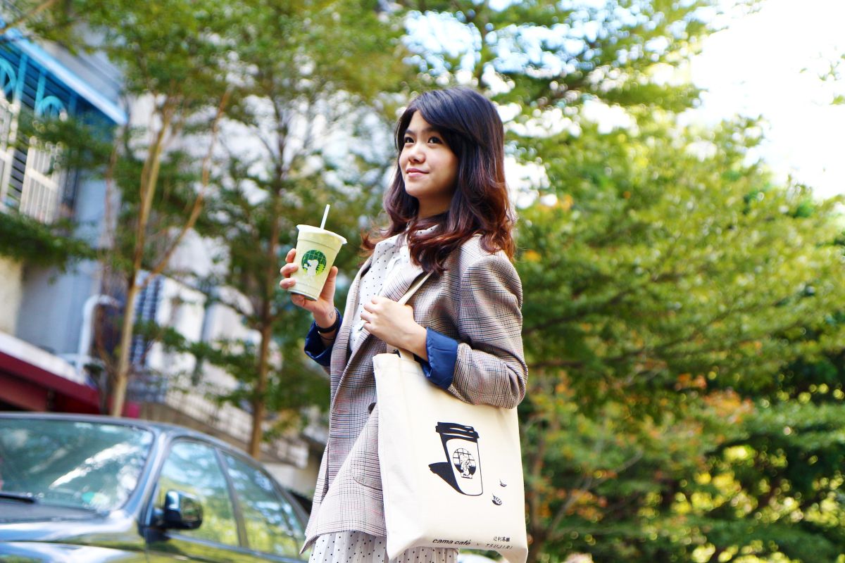 ▲迎接38婦女節的到來，cama café祭出女性購買大杯抹茶飲品同品項第2杯38折的優惠。（圖／cama café提供） 