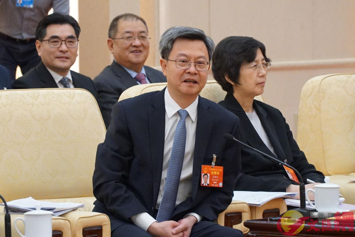 ▲廈門市市長莊稼漢在福建省代表團上表示，他對韓國瑜即將造訪廈門感到非常期待。 (圖 / 翻攝自文匯報)