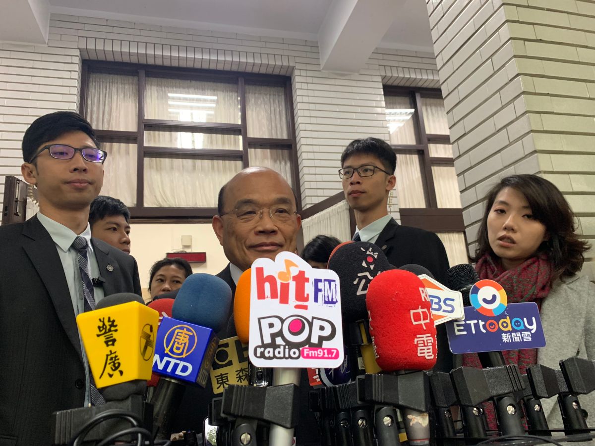 針對高雄市長韓國瑜提出暨經區，行政院長蘇貞昌12日提出四個不可行回嗆。（記者林人芳攝，2019,03,12)