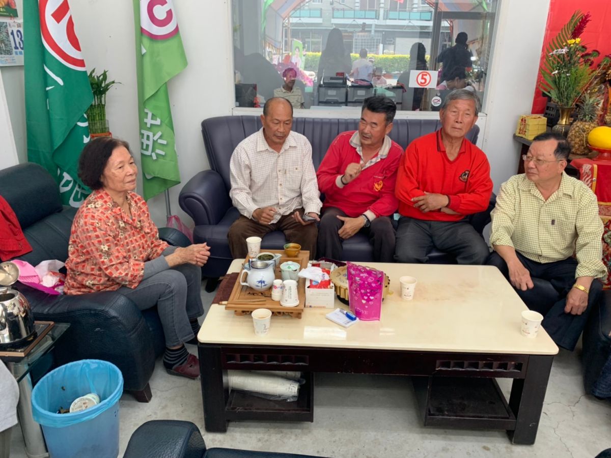 ▲「文旦價格」爭議不休，柚農紛紛現身說法。（圖／陳筱諭競選團隊提供）