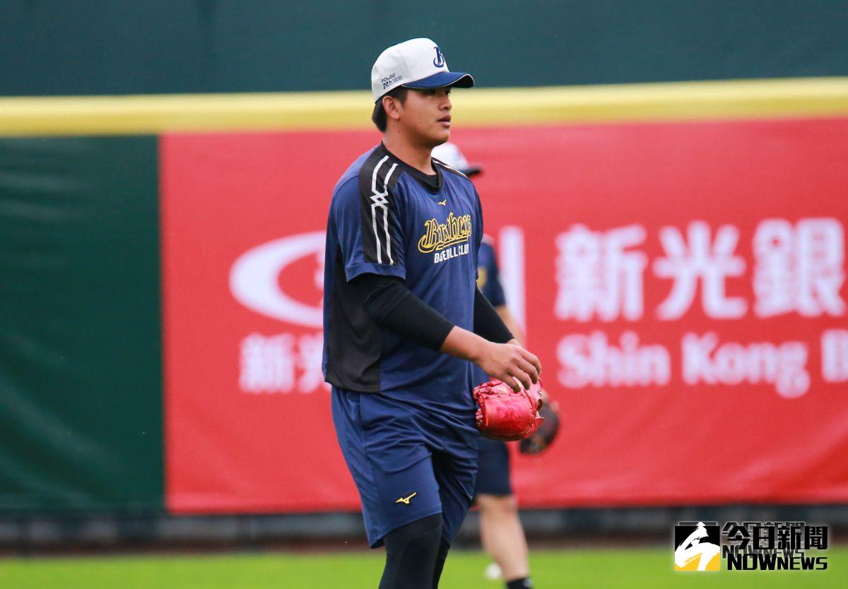▲中信兄弟投手黃恩賜。（圖／記者葉政勳攝 , 2019.03.24）