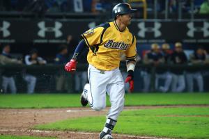 中職／黃鈞聲結束15年職棒生涯　現役僅剩3位球員穿過兄弟象球衣
