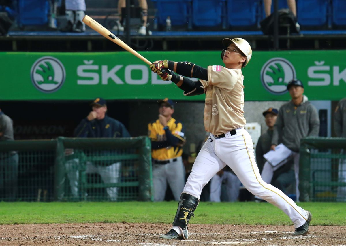 ▲Lamigo桃猿捕手廖健富。（圖／記者葉政勳攝 , 2019.03.24）