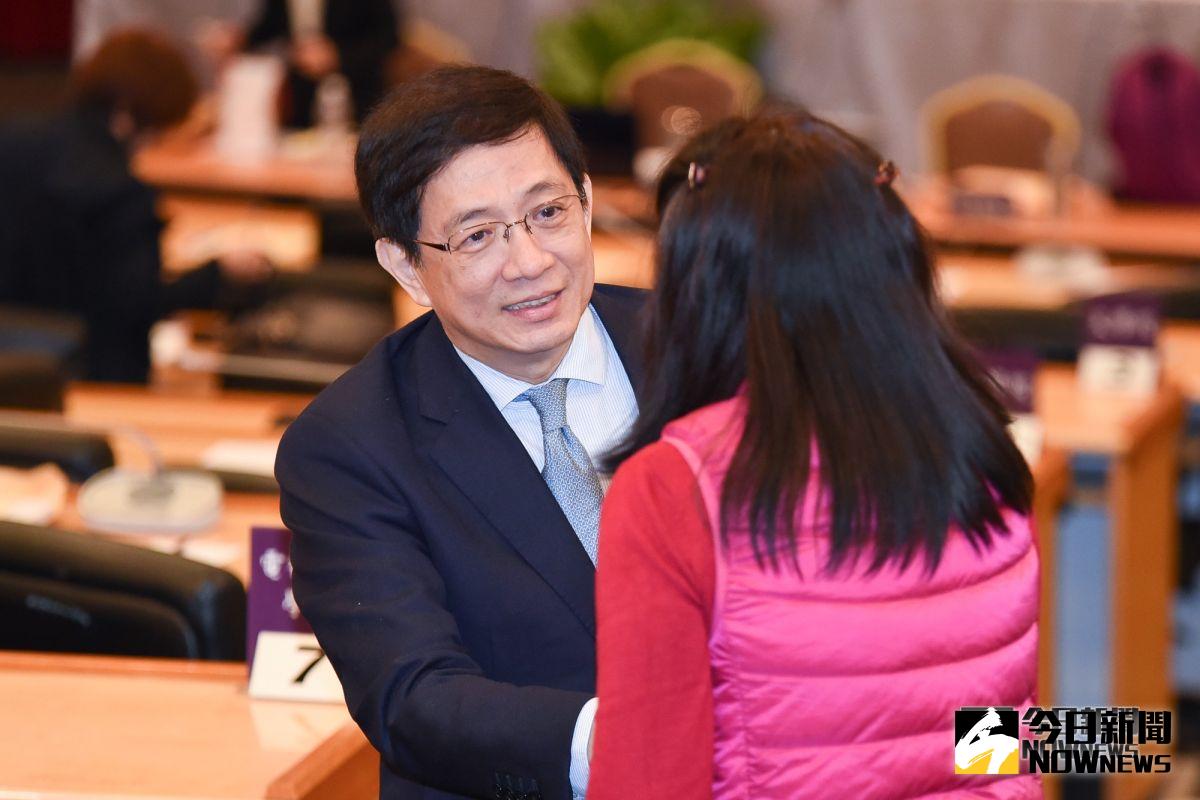 台大校長管中閔針對「卡管案」發表個人聲明喊冤，稱「怎麼會有長達一年，對我舖天蓋地的政治抹黑？」（圖／記者陳明安攝，2019.03.23）