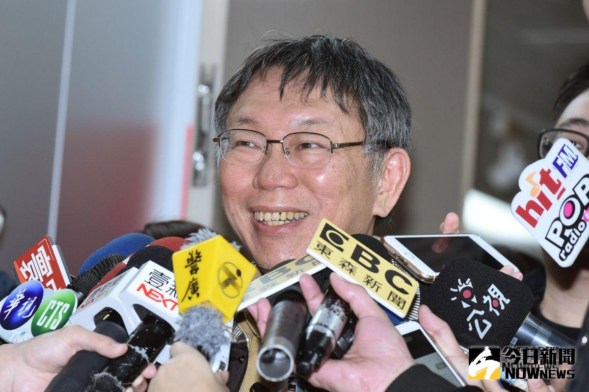 台北市長柯文哲結束9天8夜訪美行程後首度接受媒體聯訪。（圖／記者林柏年攝，2019.3.25）