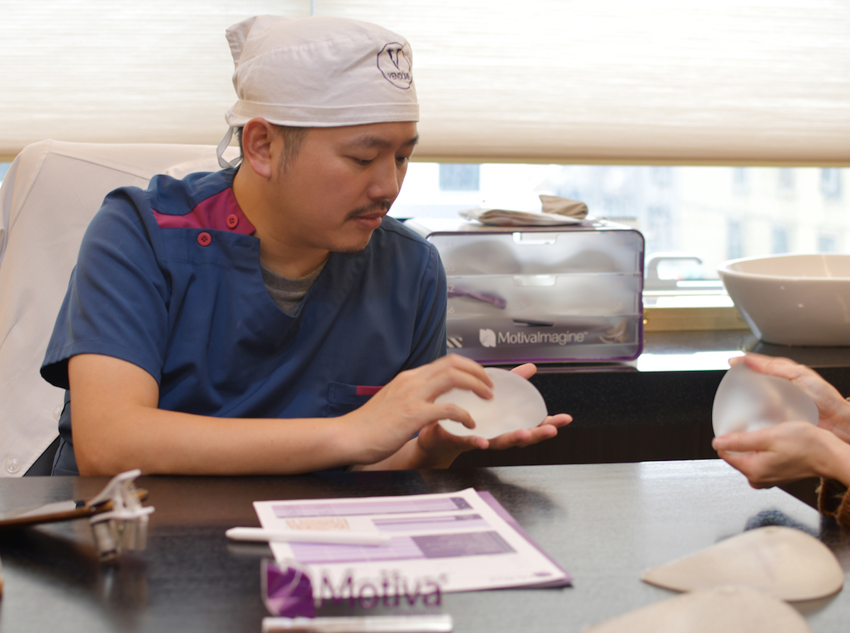 ▲衛服部核准魔滴隆乳新技術上市，台灣女性增加新愛美選項。(圖/公關照片)