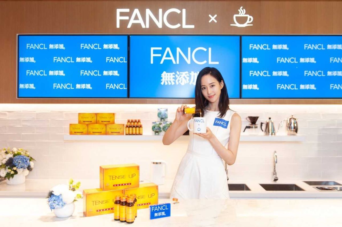 ▲張鈞甯搶當張懸兒子乾媽。（圖／FANCL）