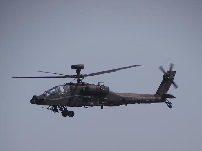 ▲陸軍航特部30日龍翔營區開放，28日進行預演，AH-64E阿帕契直升機性能展示。（圖／記者呂炯昌攝,
2019.3.28）