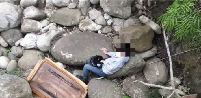 超神準！19歲騎士墜15米深谷　竟掉一塊「廢棄床墊」救命
