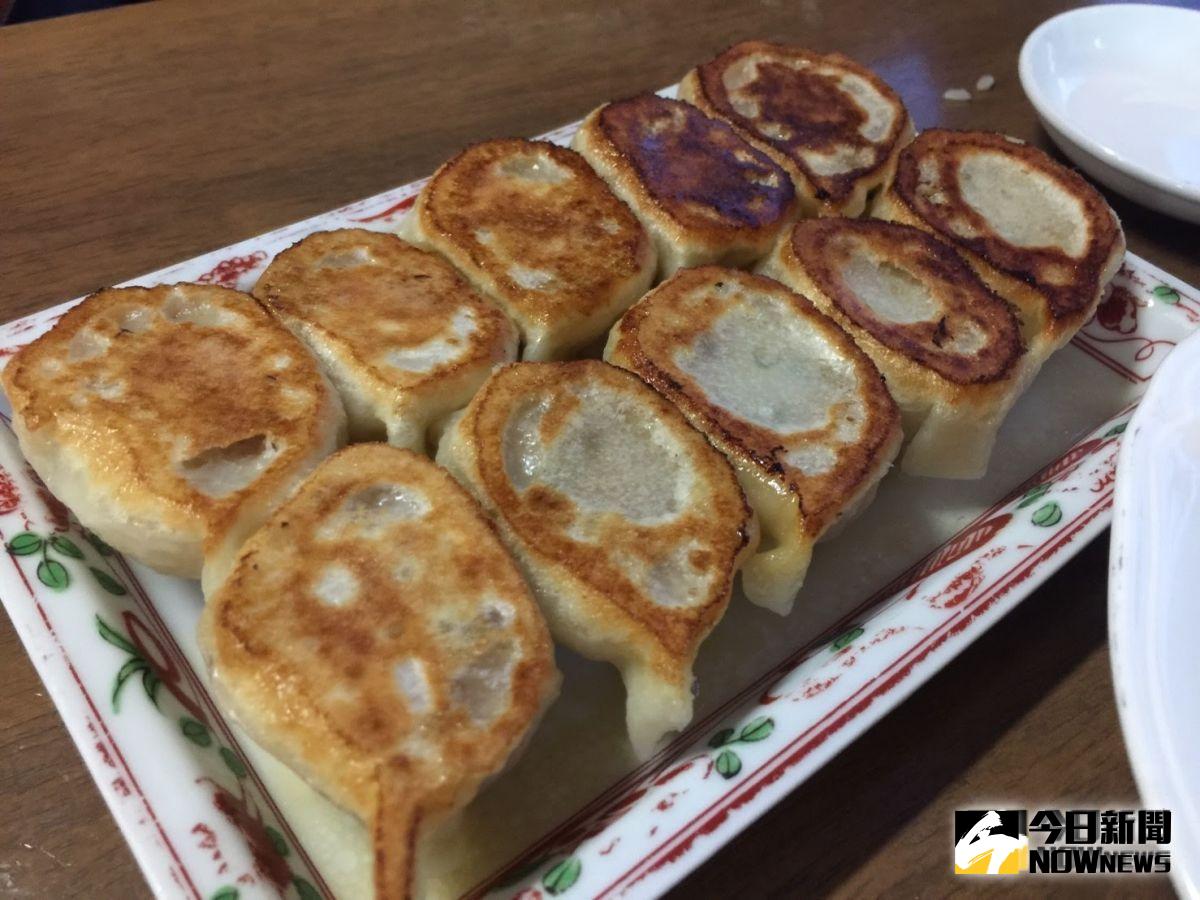 ▲有網友跟老闆點「燒餅加煎餃」，老闆當場秒回「你確定？」結局讓大家笑翻。（示意圖／記者張志康攝，資料照片）