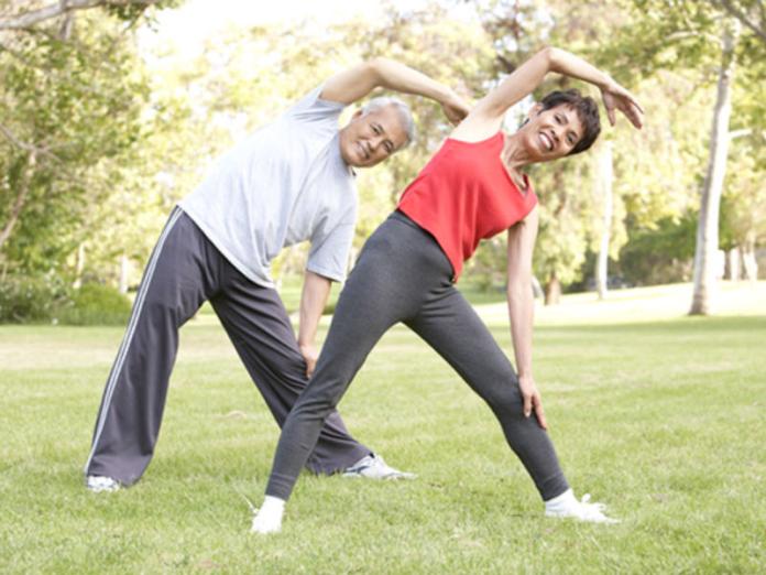 ▲骨質疏鬆症是老化的症狀之一，但初期並不容易發現。（圖／ingimage）